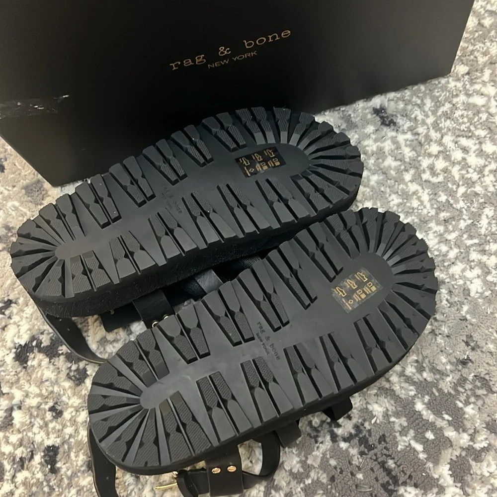 rag & bone
Black Park Sandals - Picture 9 of 9